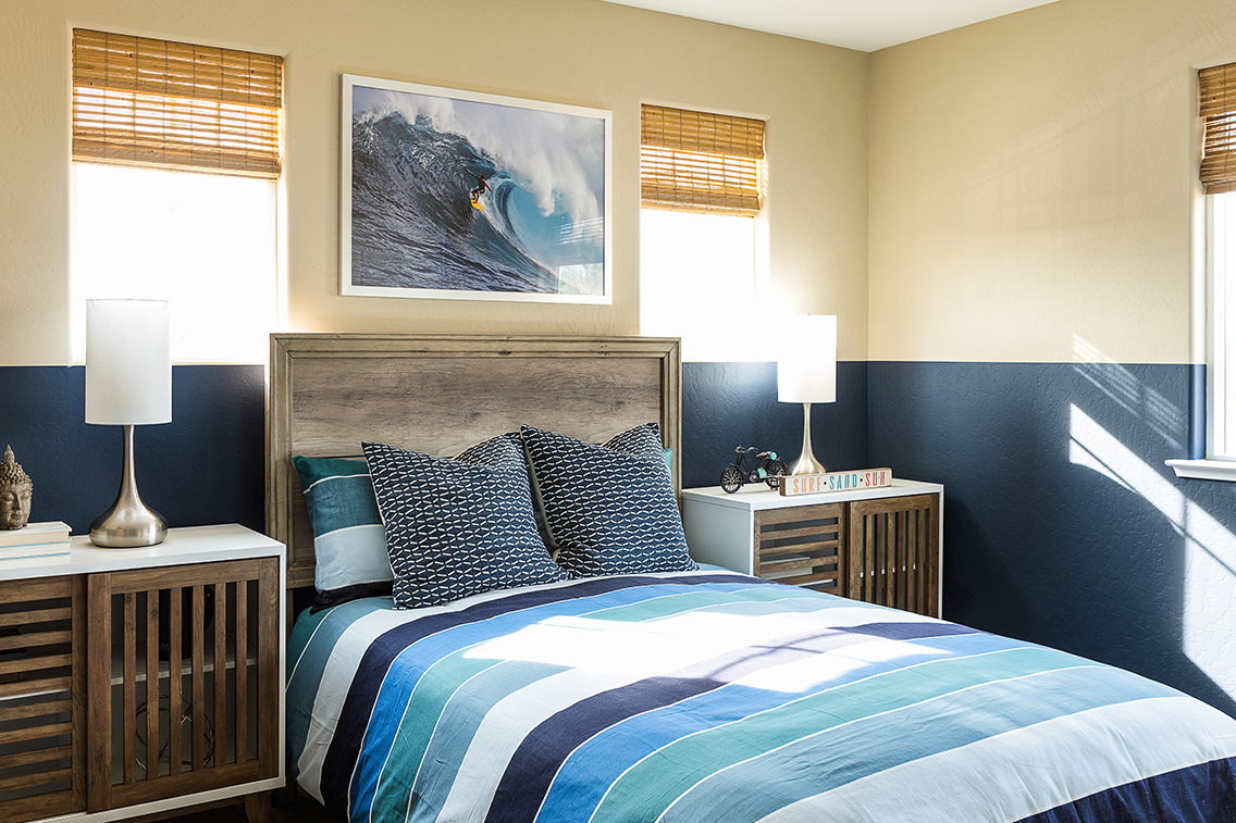 stripped blue bedding for bedroom